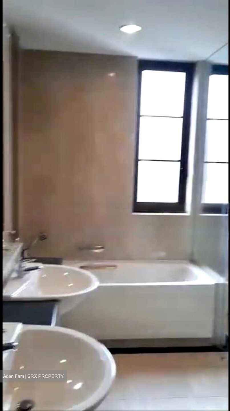 Manhattan Mansions (D10), Apartment #482290921